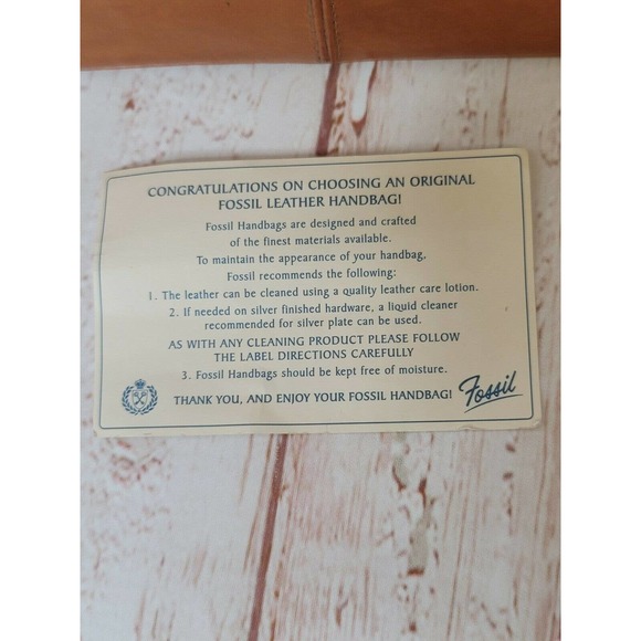 Fossil Structured Leather Handbag - Picture 4 of 11